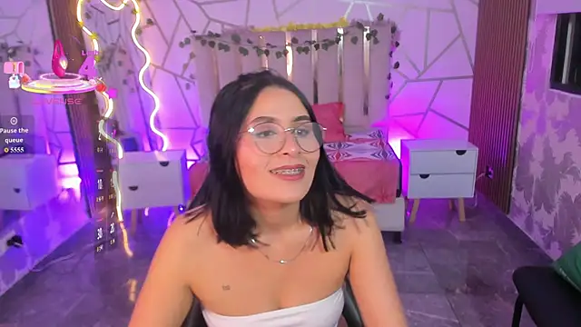 Snapshot of casse_tay chatting on 07-24-26, 03:59 casse tay online show from 07-24-26, 03:59