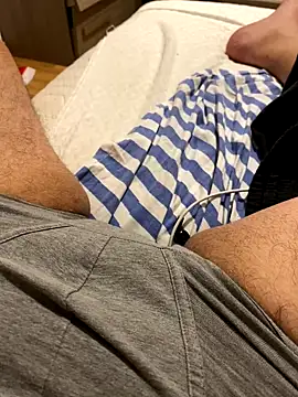 Snapshot of andreacpk chatting on 11-03-25, 05:14 andreacpk online show from 11-03-25, 05:14