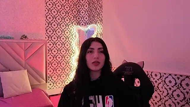 Ixchel tay online show from 02-07-26, 03:10