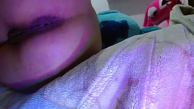 Snapshot of luna_hawks chatting on 02-17-26, 09:10 luna hawks online show from 02-17-26, 09:10