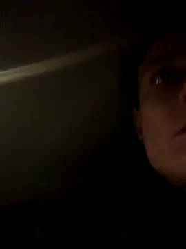 GoldenPussy1329 online show from 11-09-25, 09:35