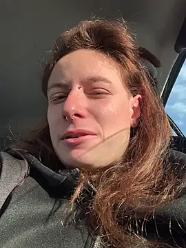 GoldenPussy1329 online show from 01-15-26, 10:31