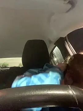 GoldenPussy1329 online show from 04-19-26, 09:06