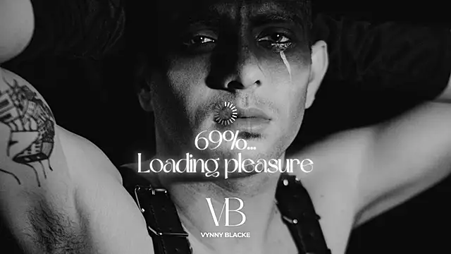 VynnyBlacke  online show from 12-19-25, 09:22