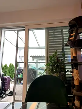 Snapshot of Curvyveri93 chatting on 09-28-25, 03:50 Curvyveri93 online show from 09-28-25, 03:50