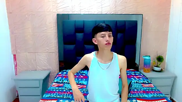 thaigo twink38 online show from 10-29-25, 03:31