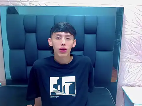 thaigo twink38 online show from 12-20-25, 07:15