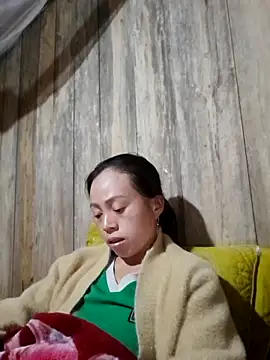 Tuyet xx online show from 12-03-25, 05:04