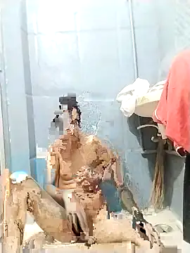 Snapshot of sexybobby13 chatting on 11-05-25, 08:58 sexybobby13 online show from 11-05-25, 08:58