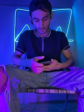 highinhtxx online show from 11-22-25, 10:36