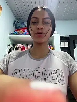 Snapshot of miluwatson chatting on 02-07-26, 04:27 miluwatson online show from 02-07-26, 04:27