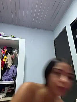 Snapshot of miluwatson chatting on 02-23-26, 11:24 miluwatson online show from 02-23-26, 11:24