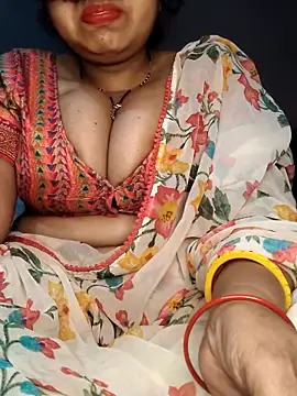 Hot  bhabhi 99 online show from 04-25-26, 03:53