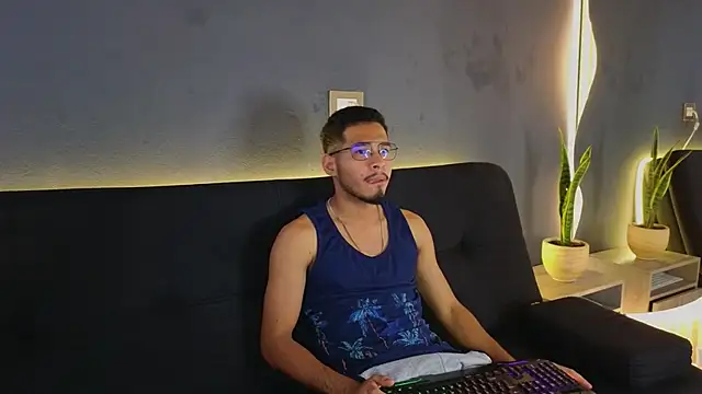 Jaybrown  1 online show from 10-25-25, 12:56