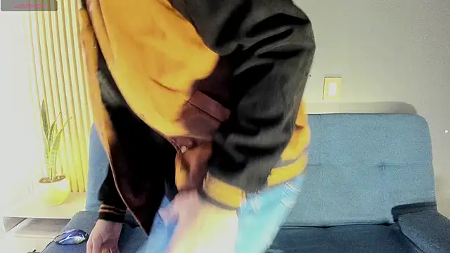 Jaybrown  1 online show from 12-02-25, 08:59