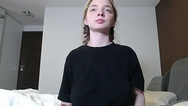jessicahbelle online show from 06-06-26, 12:27