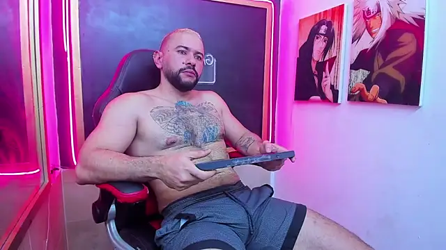 Snapshot of isaac_franko chatting on 10-06-25, 09:23 isaac franko online show from 10-06-25, 09:23