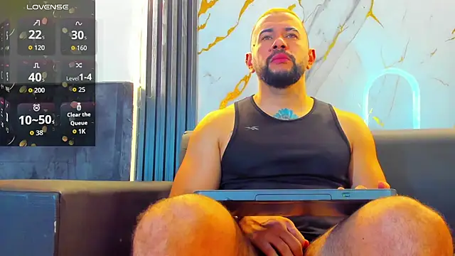 Snapshot of isaac_franko chatting on 11-11-25, 09:15 isaac franko online show from 11-11-25, 09:15