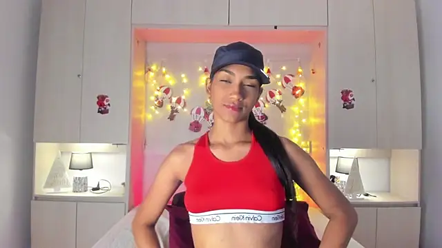 AnahiCollins online show from 12-16-25, 07:41