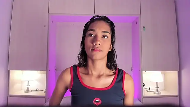 AnahiCollins online show from 04-22-26, 11:34