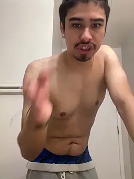 Snapshot of Carmeldrop chatting on 10-02-25, 06:37 Carmeldrop online show from 10-02-25, 06:37