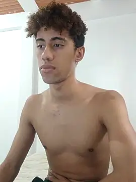 Snapshot of The_boy_good chatting on 10-18-25, 09:04 The boy good online show from 10-18-25, 09:04