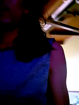 Snapshot of monroedelrey chatting on 12-13-25, 10:04 monroedelrey online show from 12-13-25, 10:04