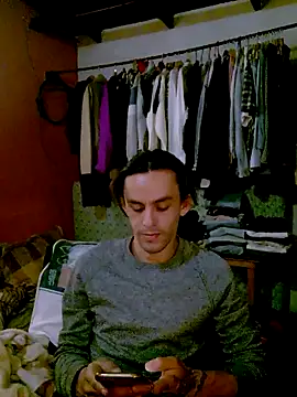 monroedelrey online show from 12-19-25, 02:35