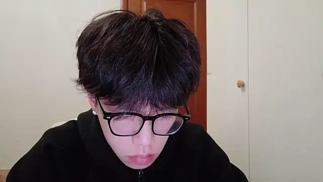 hangzi-0011 online show from 12-02-25, 11:04