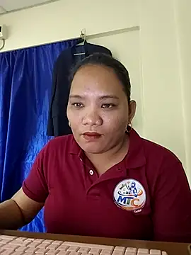 Snapshot of NestleGirl22 chatting on 03-24-26, 12:21 NestleGirl22 online show from 03-24-26, 12:21