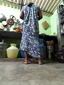 Tamilselviroja- online show from 04-22-26, 04:37