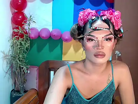 amandareddragon online show from 02-10-26, 01:53