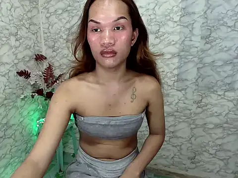 amandareddragon online show from 07-14-26, 04:28