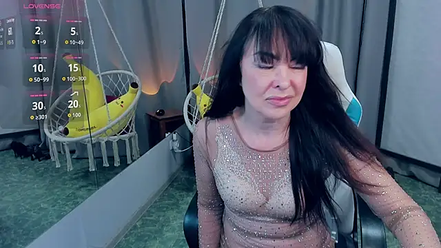 LindaRomero online show from 12-18-25, 09:59