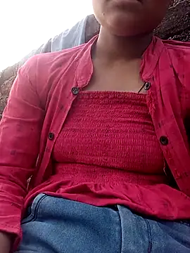 Snapshot of Hot_kajal_2 chatting on 10-20-25, 11:54 Hot kajal 2 online show from 10-20-25, 11:54