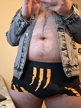 KingAdonisss online show from 11-19-25, 08:42