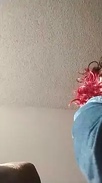 Snapshot of Mochalatte21 chatting on 11-20-25, 08:19 Mochalatte21 online show from 11-20-25, 08:19