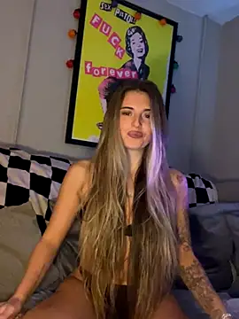 Snapshot of EllieEllxx chatting on 10-30-25, 09:37 EllieEllxx online show from 10-30-25, 09:37