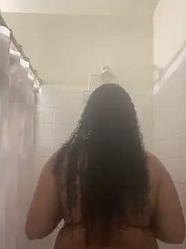 nicolette356 online show from 12-19-25, 07:21