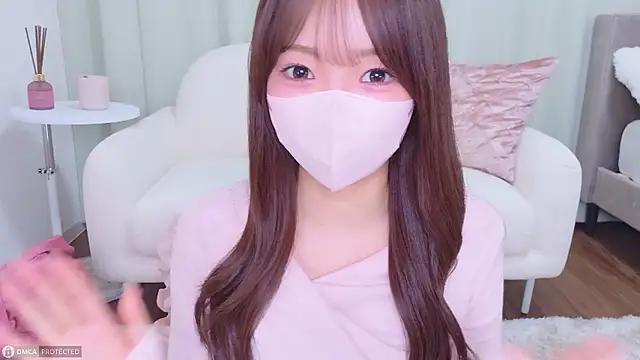 Seira  nn online show from 04-25-26, 01:36