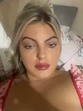 Snapshot of Diamondxoxx chatting on 10-01-25, 09:10 Diamondxoxx online show from 10-01-25, 09:10