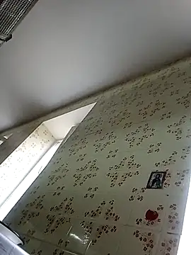 Apeesynka55211 online show from 10-29-25, 07:21