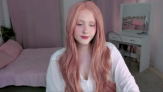 DelilahTaylor online show from 07-18-26, 09:51