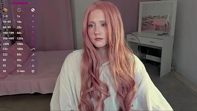 DelilahTaylor online show from 07-19-26, 09:18