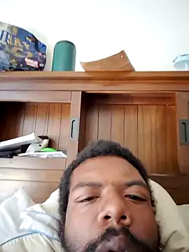 MrBigDickShow online show from 10-27-25, 04:33