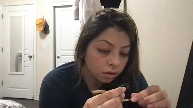 bunnygorl12 online show from 03-07-26, 03:14