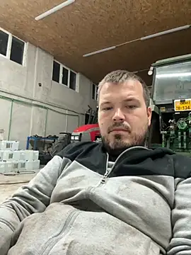 dirtyboy996 online show from 10-01-25, 04:57