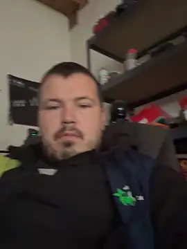 dirtyboy996 online show from 10-04-25, 11:19