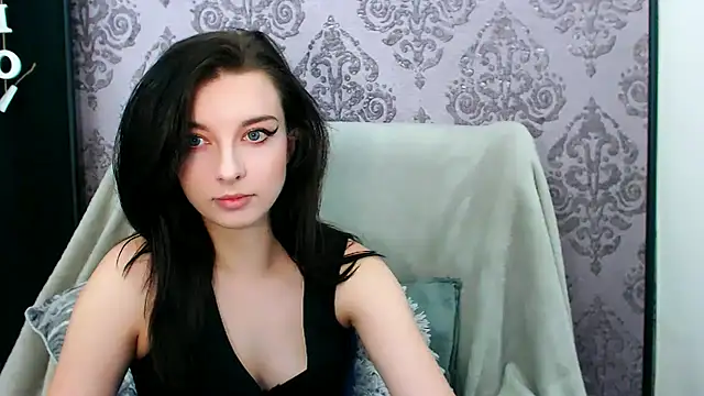 DominantLuna online show from 01-13-26, 08:47