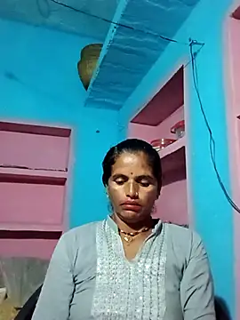 Mohni cute online show from 10-19-25, 12:33